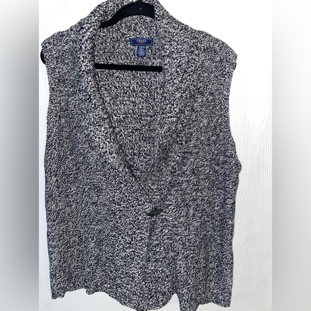 Chaps 1X Black and White Knit Cardigan Vest